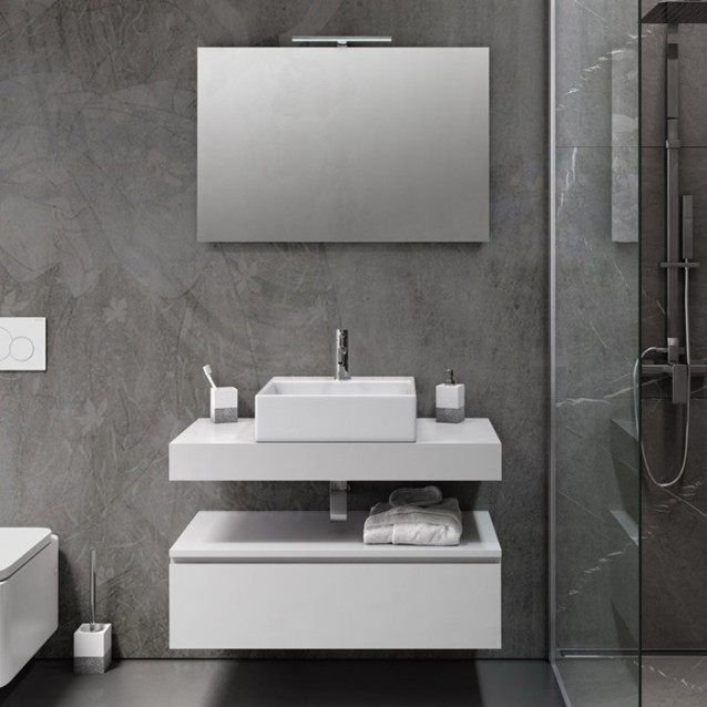 Composizione mobile da bagno bianco