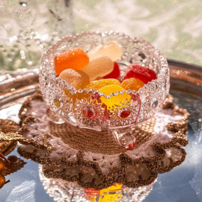 Ciotola deco in vetro con piedini