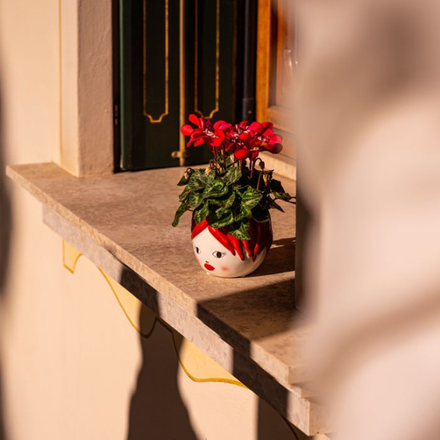 Vaso in ceramica testa piccola