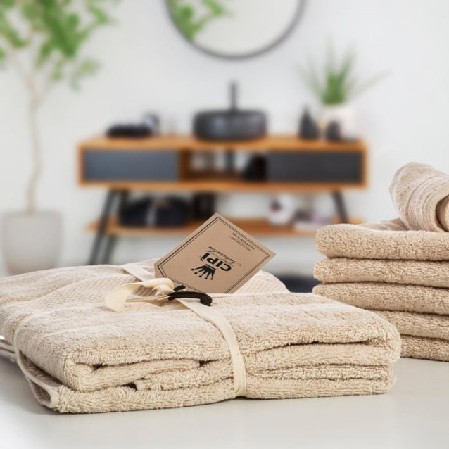 Elegant woman's bathrobe with cotton capped sponge hood of pure cotton Made in Italy