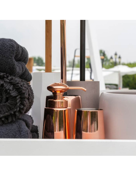 Soap dispenser ALMA wood in natural | teak | Cipì | IDFL