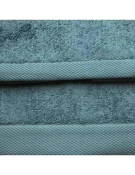 Asciugamani colorati in morbida spugna Made in Italy. Disponibili in 4 colori. Ospite + Viso