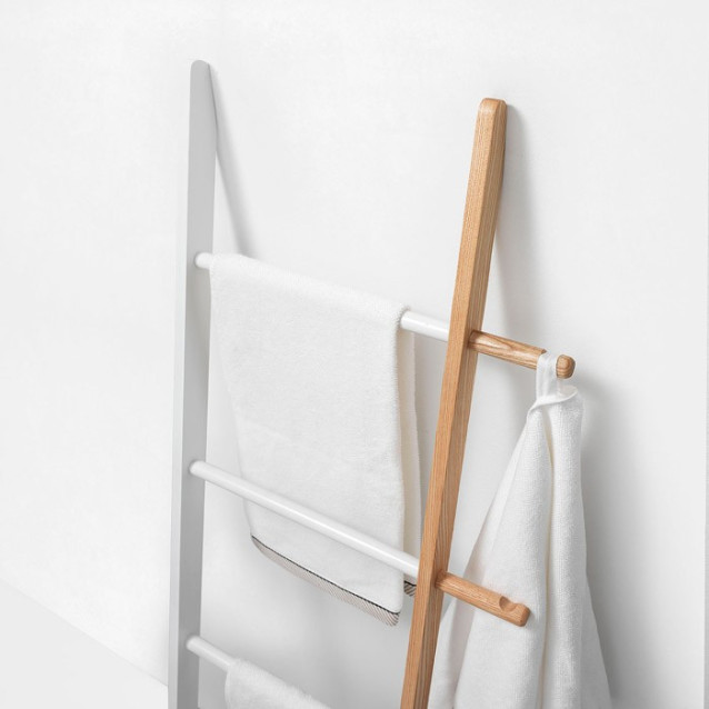 Ladder with 5 shelves in bamboo wood and matt white MDF