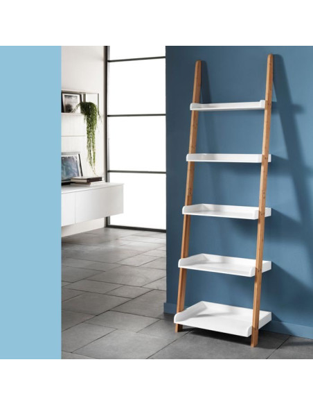 Scaletta a 5 ripiani in legno di bamboo e MDF bianco opaco